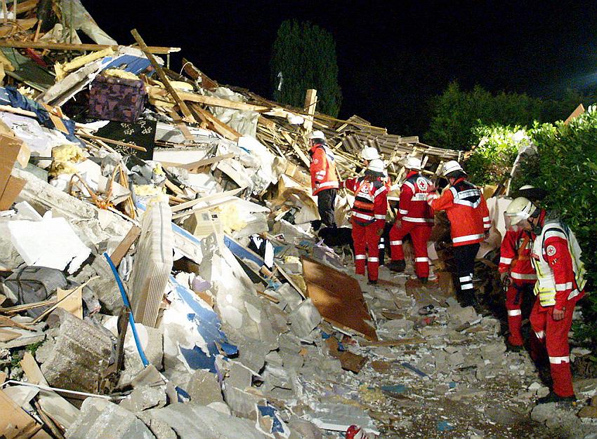 Haus explodiert Bergneustadt Pernze P342.JPG